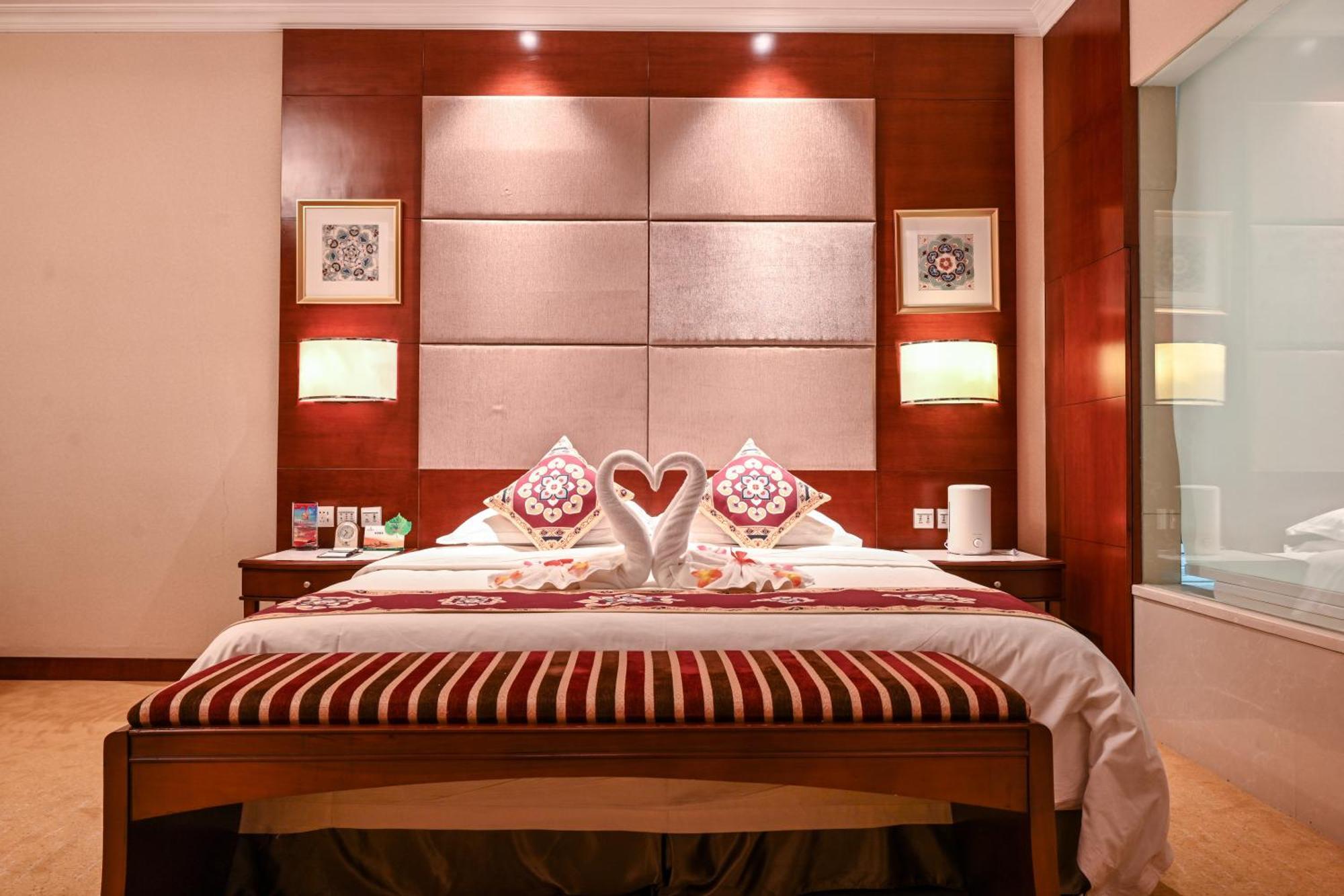Dunhuang Hotel Εξωτερικό φωτογραφία