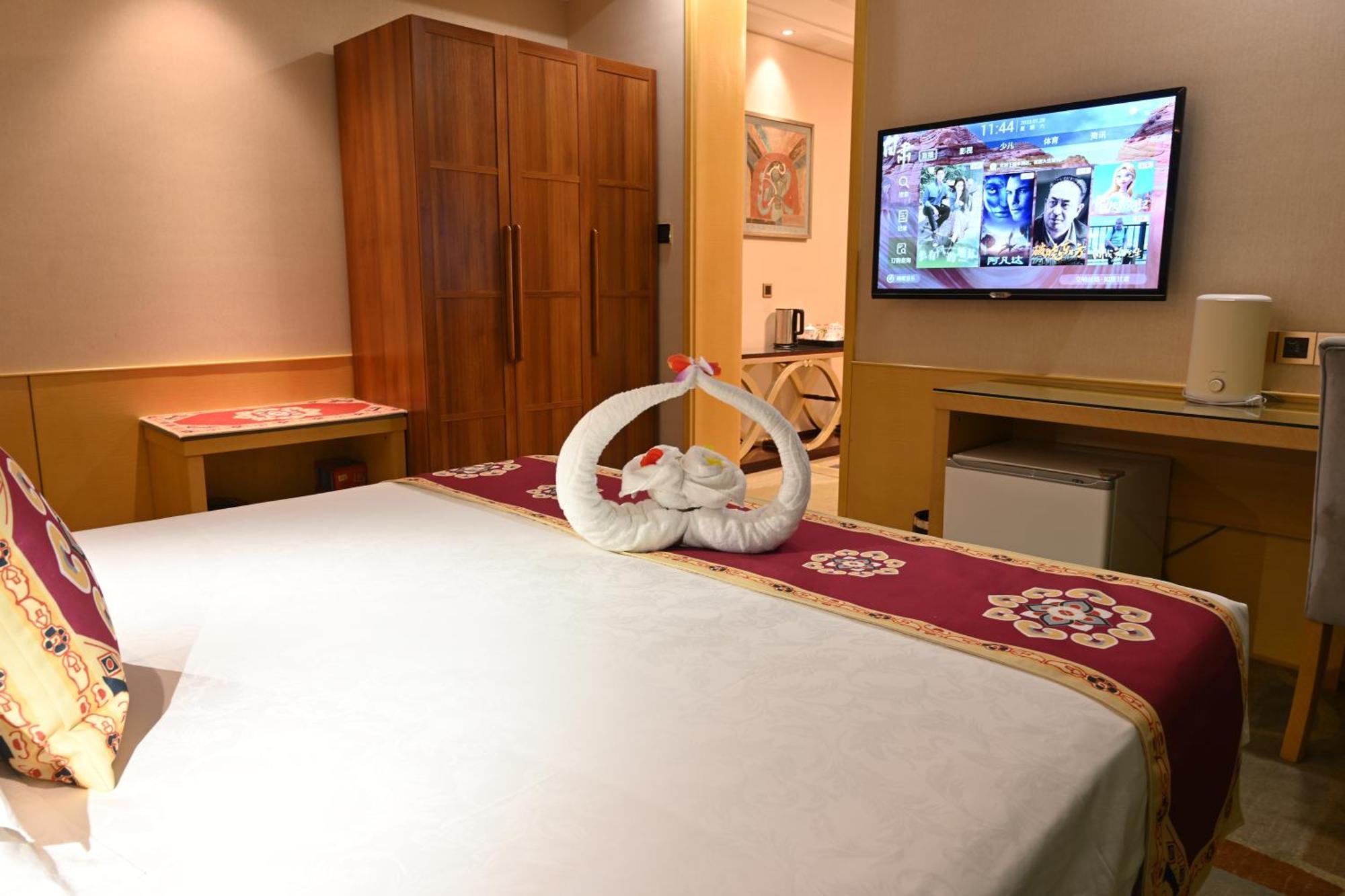 Dunhuang Hotel Εξωτερικό φωτογραφία