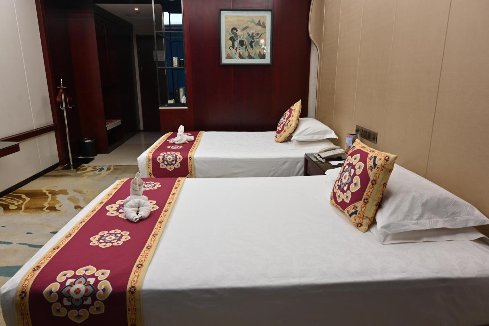 Dunhuang Hotel Εξωτερικό φωτογραφία